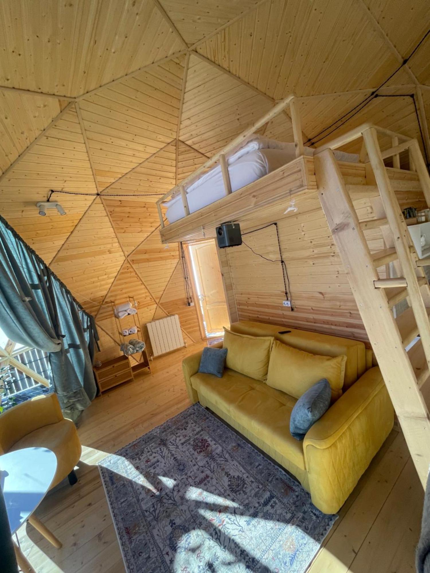 Gabua Glamping Villa Kasbegi Buitenkant foto