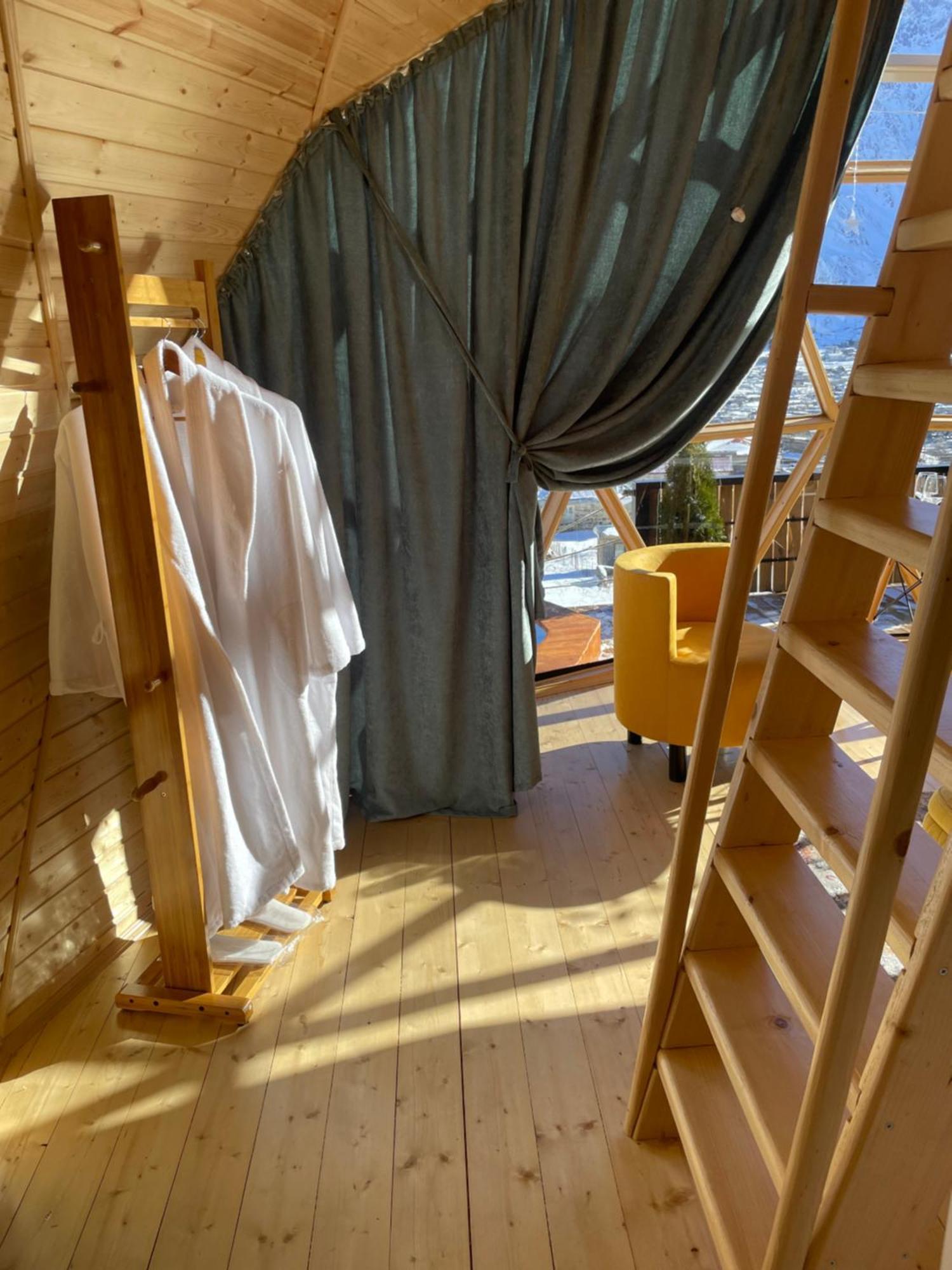 Gabua Glamping Villa Kasbegi Buitenkant foto